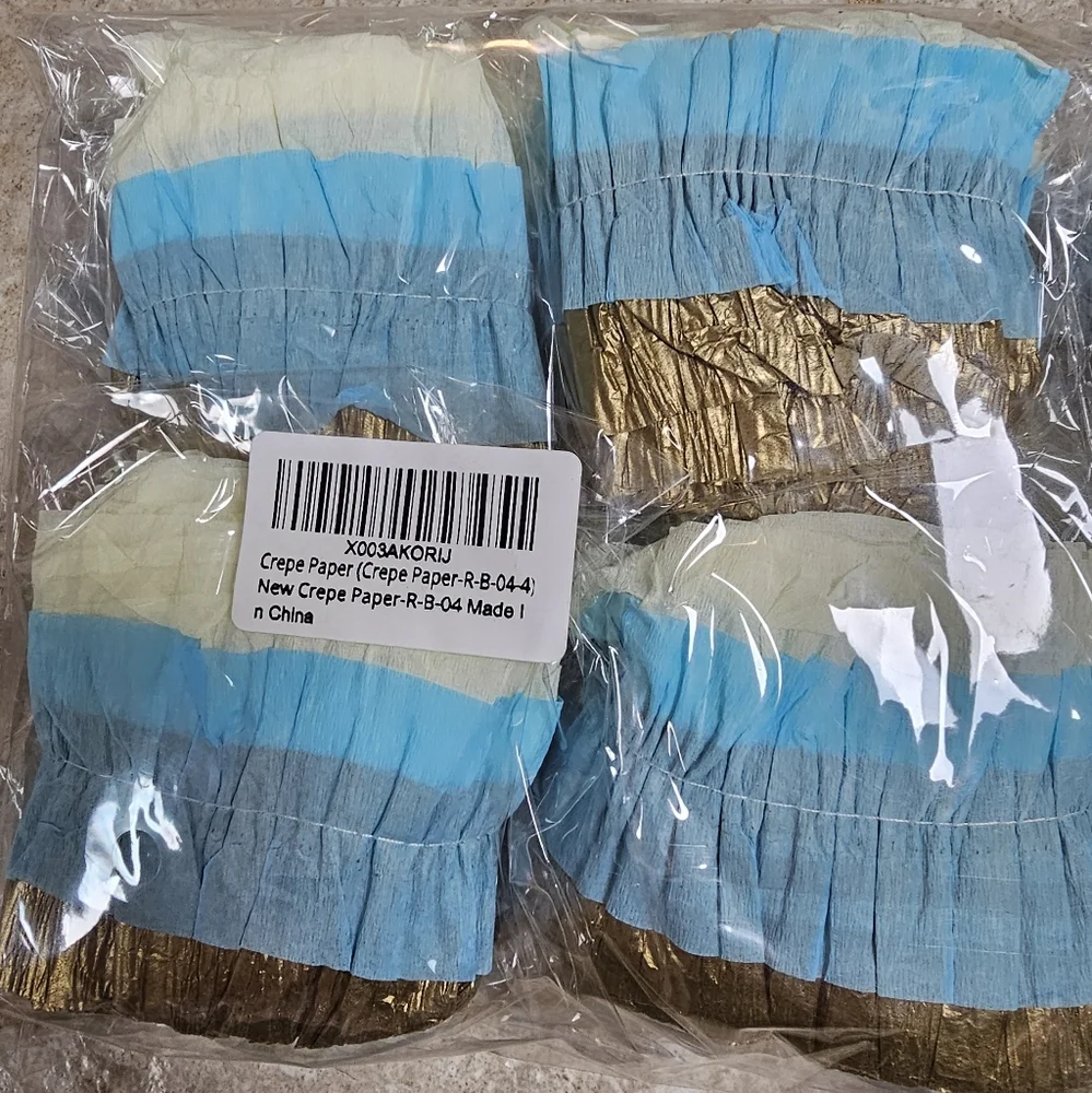 Crepe Paper New Gold blue and‎ ivory 8 rolls